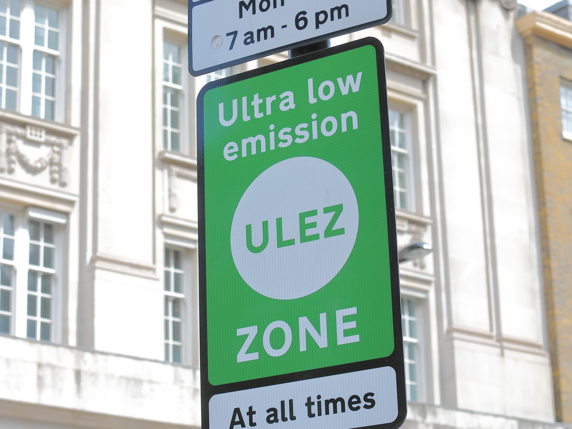 These New Uk Driving Laws Will Impact Your Next Uk Vacation - z1gag7h
